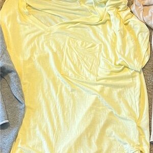 American Eagle shirt size large